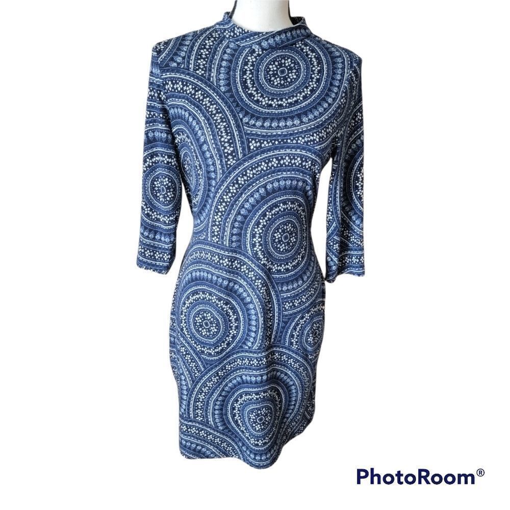 Free People Bodycon Mini Dress with Cutout in the Back. Size L.